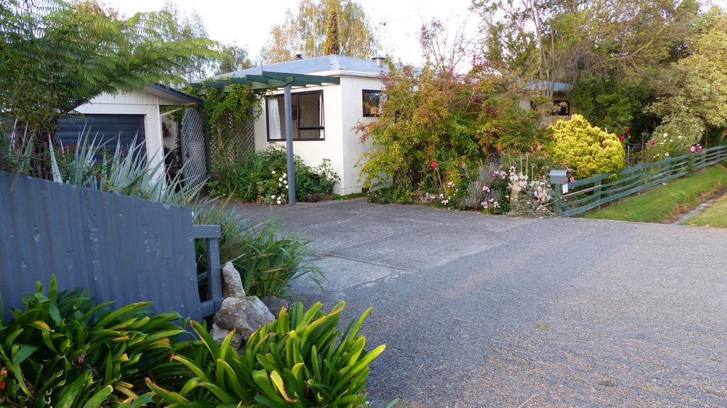 Ashcroft Gardens Bed & Breakfast Napier Exterior photo